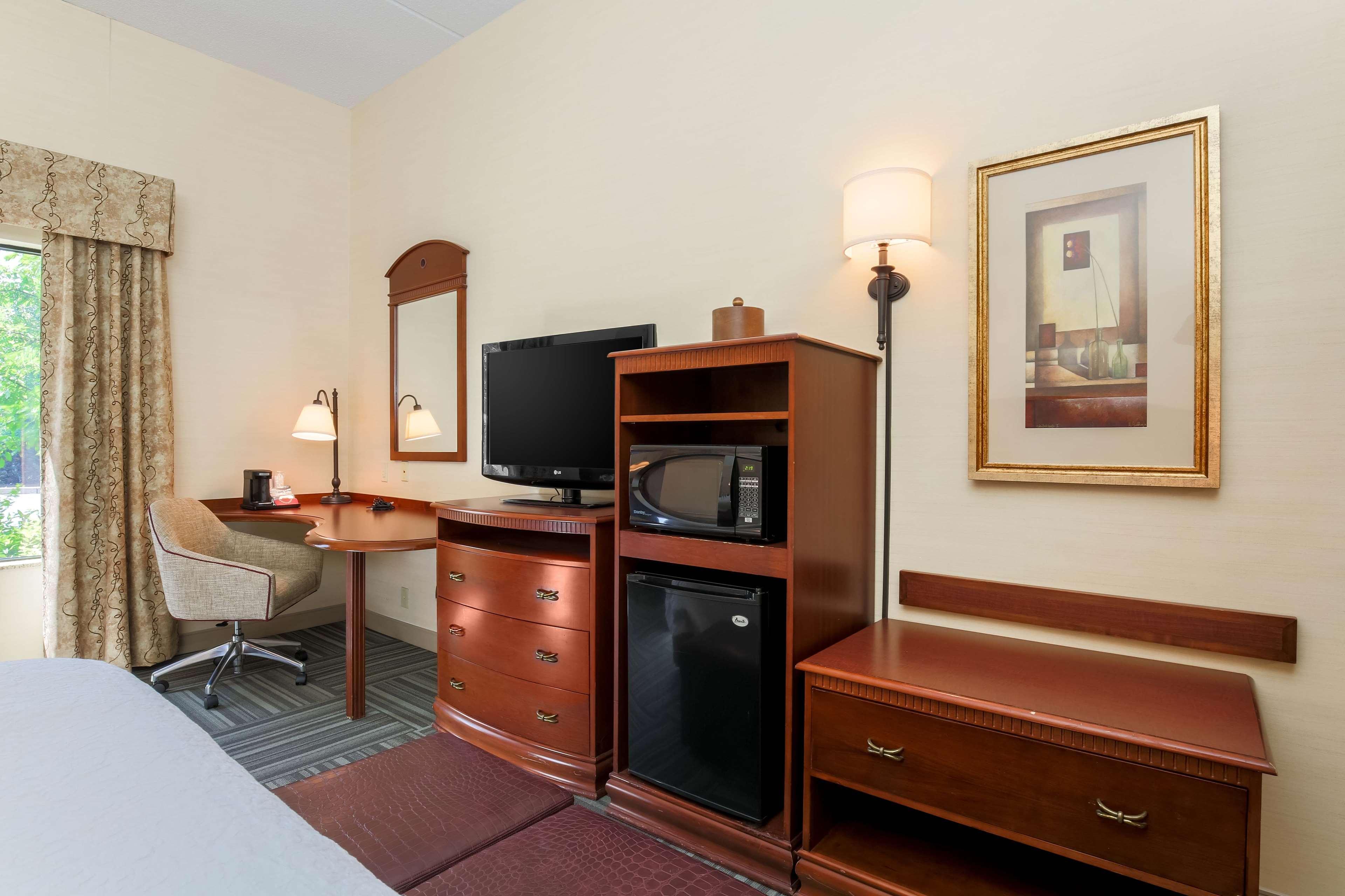 Hampton Inn Nanuet Exterior photo
