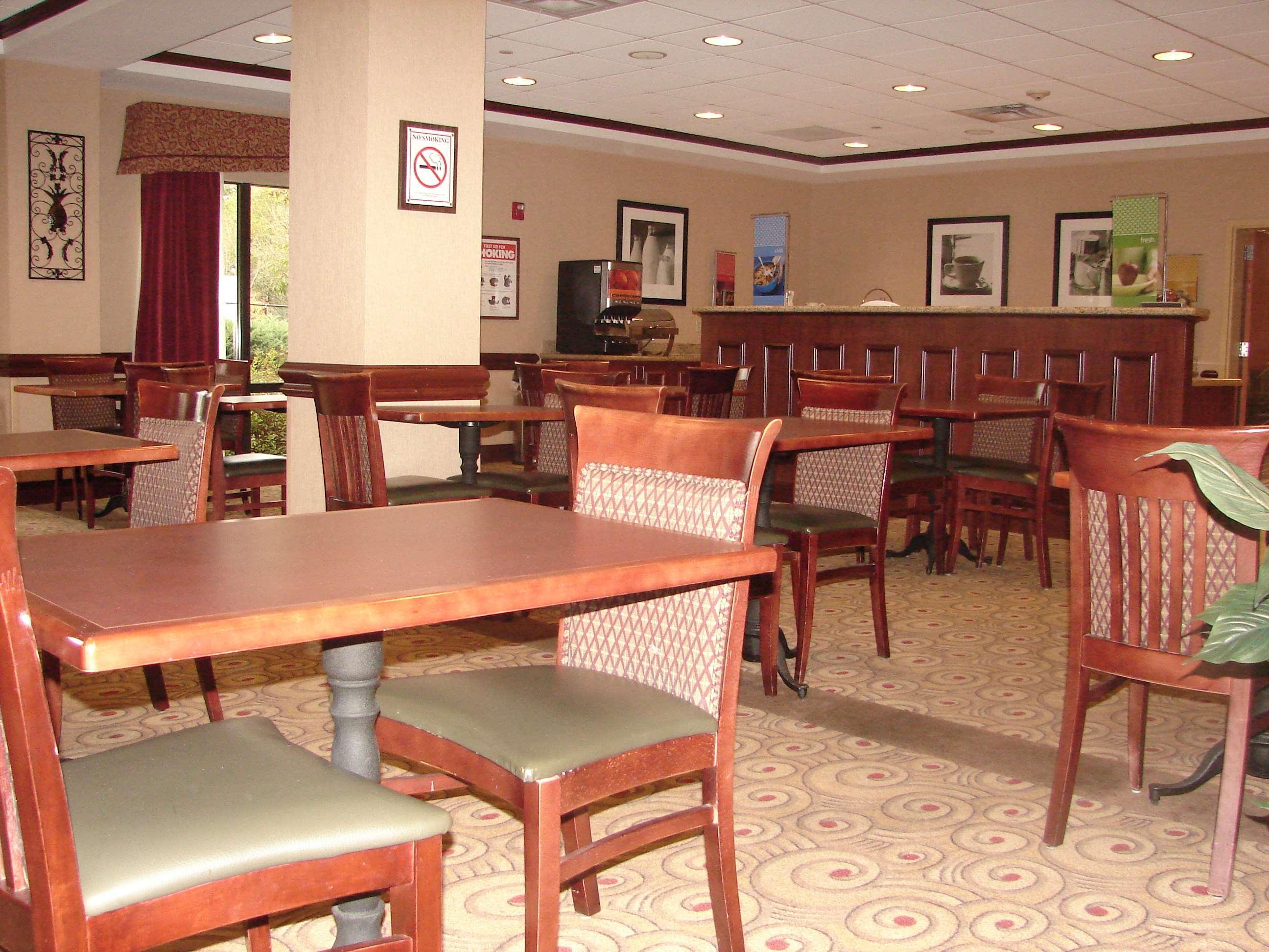 Hampton Inn Nanuet Restaurant photo