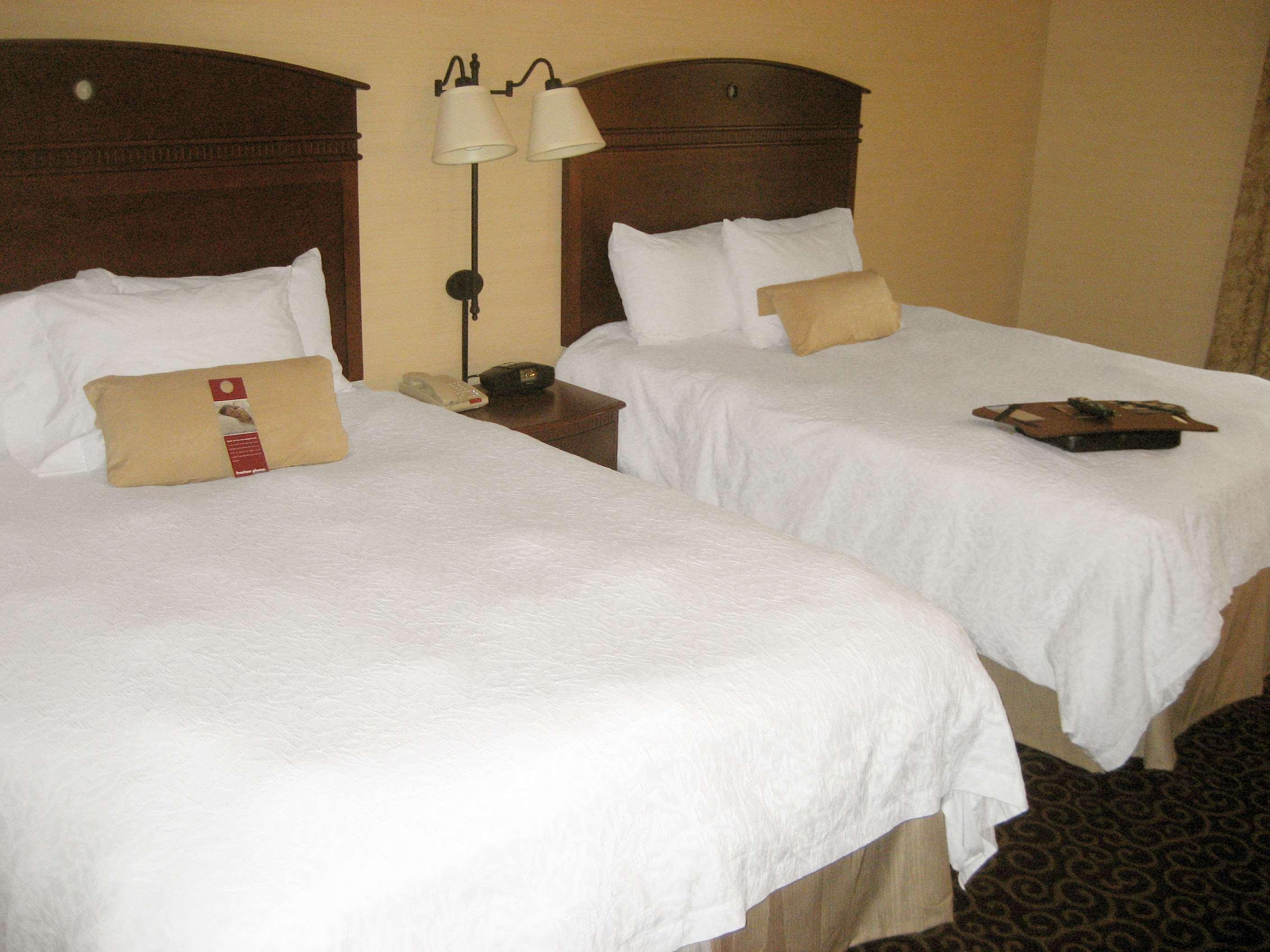 Hampton Inn Nanuet Exterior photo