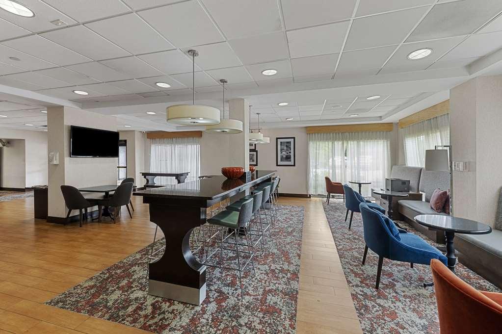 Hampton Inn Nanuet Restaurant photo
