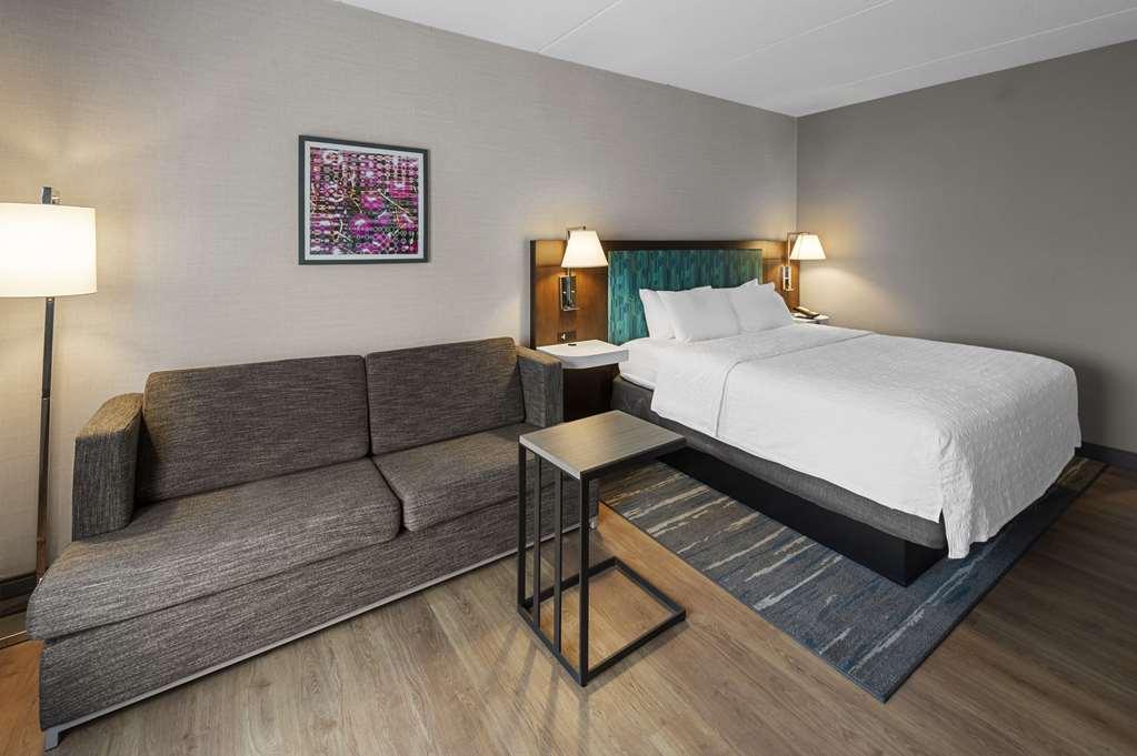 Hampton Inn Nanuet Room photo