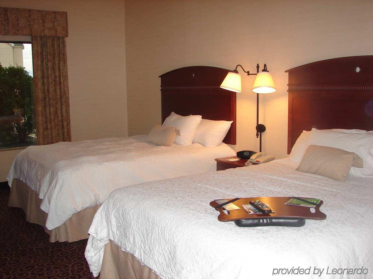 Hampton Inn Nanuet Room photo